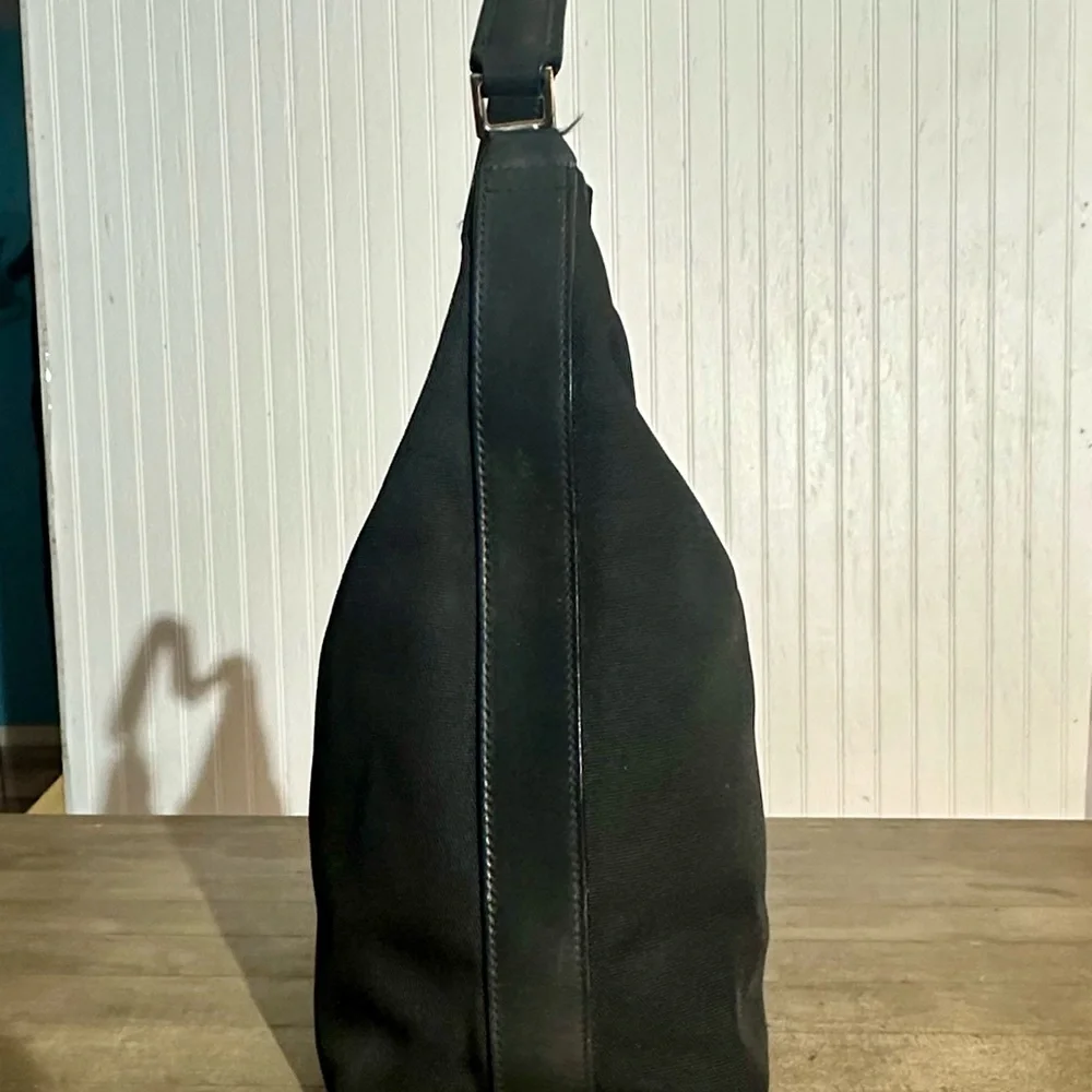 Gucci Vintage Black Nylon & Genuine Leather Hobo Shoulder Bag Purse - Picture 6 of 13